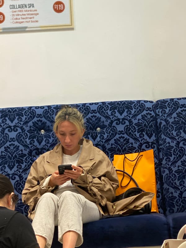 Evening nail salon services captured by witnesses in NYC