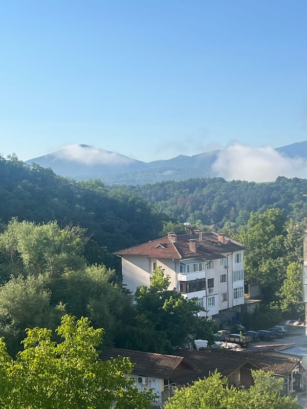 Elena, Bulgaria: apartment blocks and mountain views on a clear morning