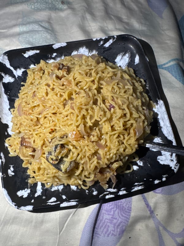 Daily life documented in Ihiagwa: noodle meal, roofing work