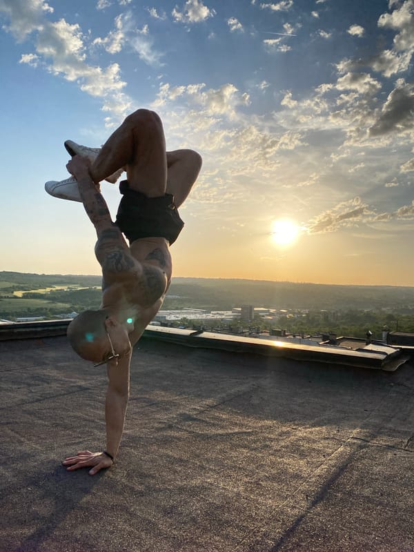Rooftop acrobatics and stamp collecting documented in Pleven, Bulgaria