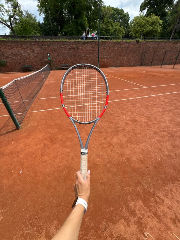 Morning tennis session documented at Belgrade clay court