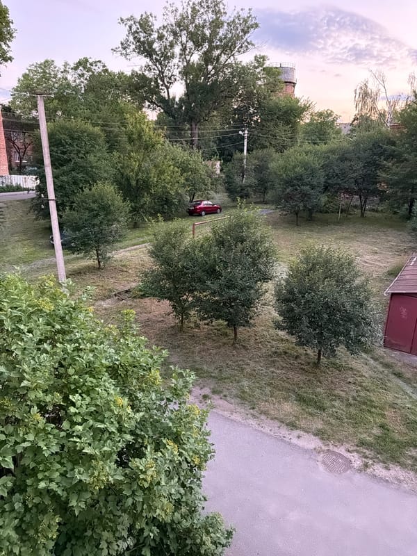 Lazy afternoon in Khmelnytskyi turns stormy by evening