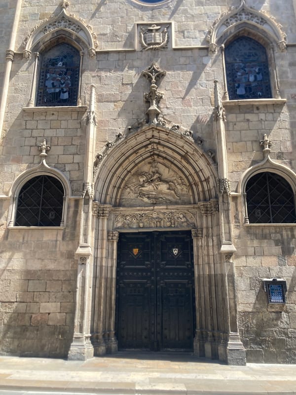 Gothic Quarter architecture and food stops in Barcelona