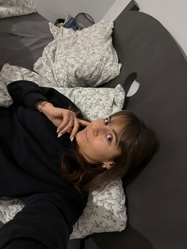 Woman takes multiple selfies in bed during minute-long Cannes session