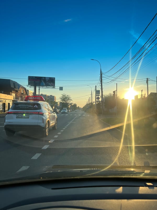Sunset driving conditions documented on Krasnodar street