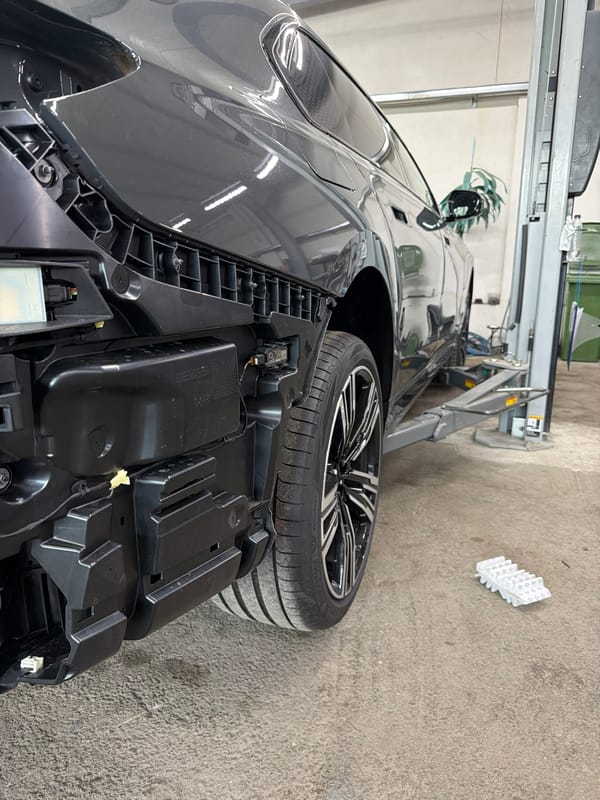 BMW service operations documented at Burgas automotive workshop