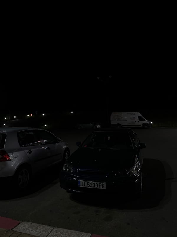 Nighttime gas station stop documented in Yabalchevo, Bulgaria
