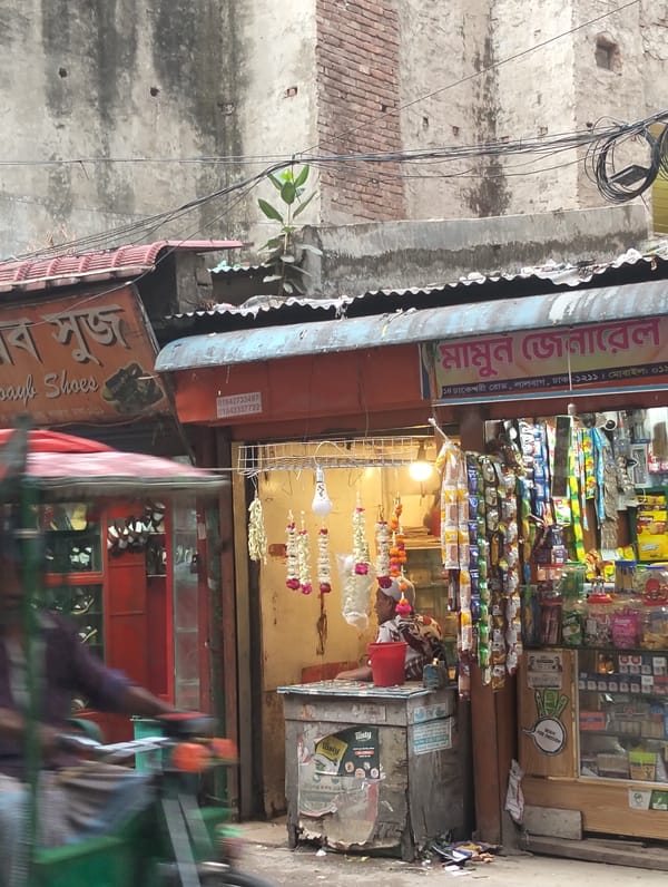 Street vendors serve food across Dhaka during morning hours