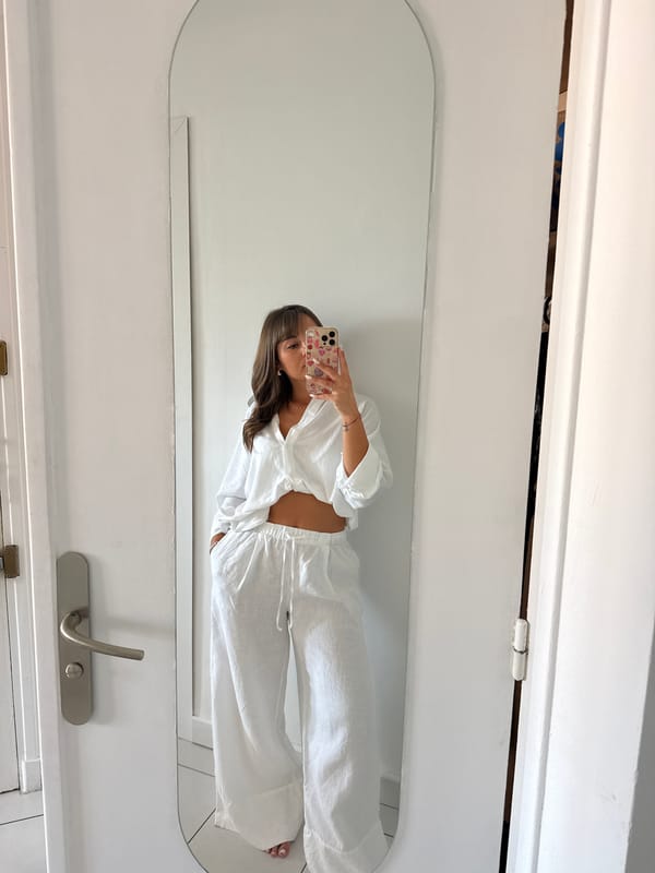 Person documents casual afternoon in Cannes wearing white