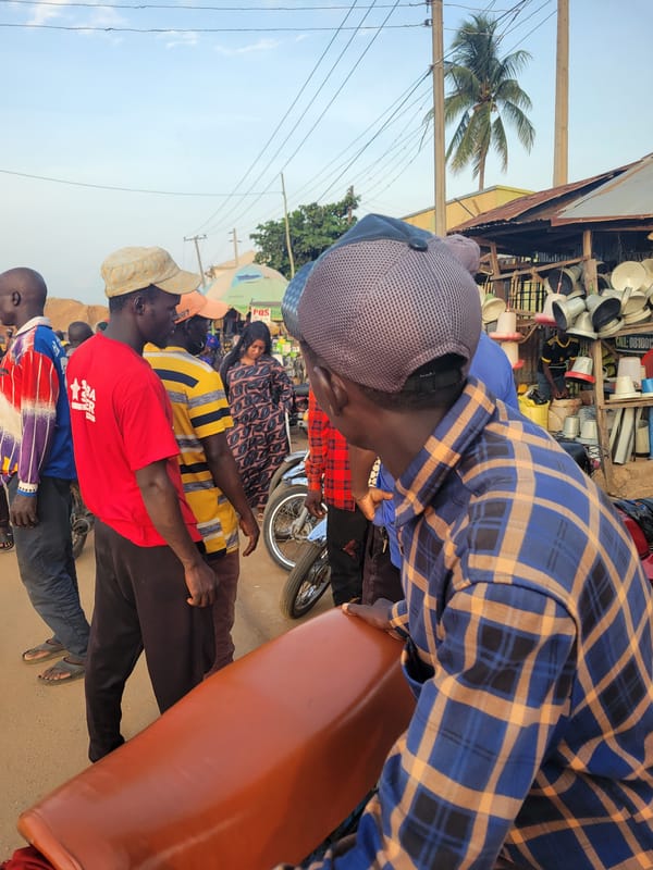 Daily street life documented in Keffi, Nigeria market area
