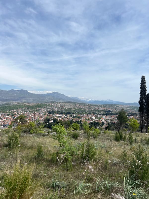 Sunday afternoon scenes documented across Podgorica, Montenegro