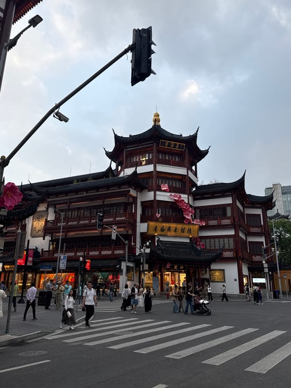 Morning scenes captured at Shanghai's Old Town God Temple
