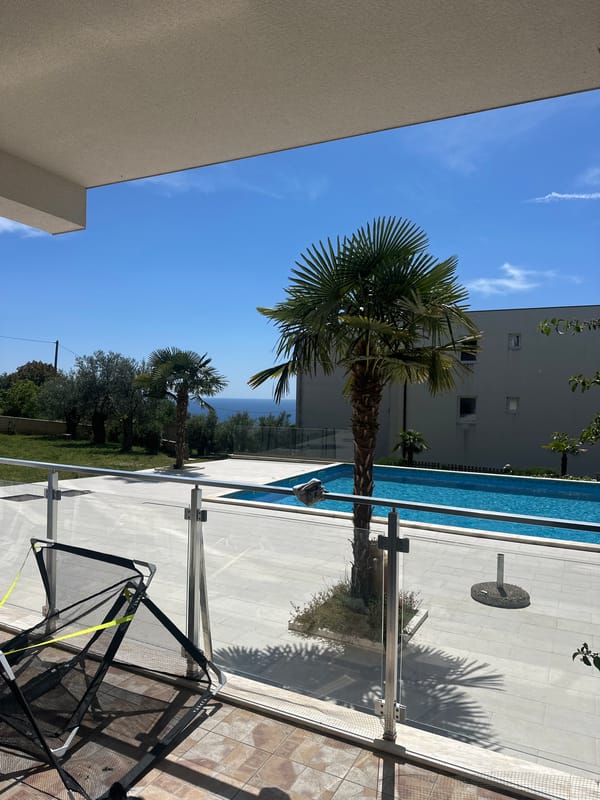 Sunny resort scene documented in Seoce, Montenegro
