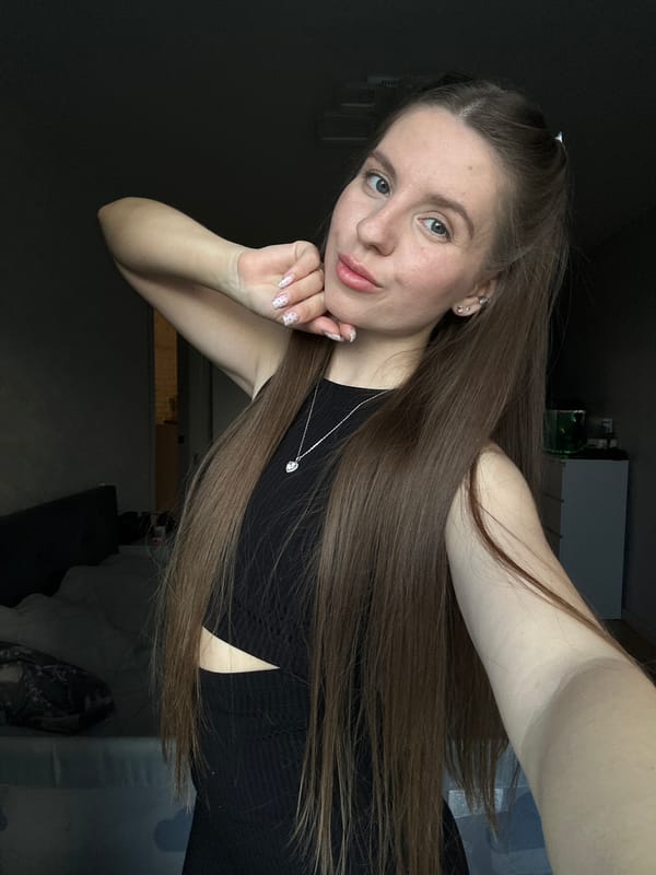 Woman documents herself with selfies and videos in Klin