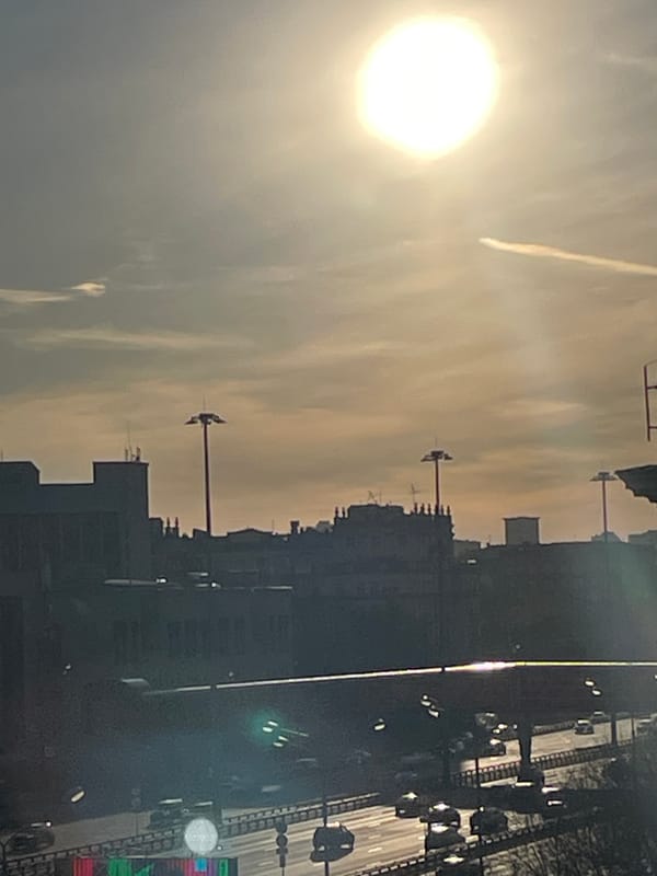 Spring afternoon documentation captures Khimki monuments and urban scenes