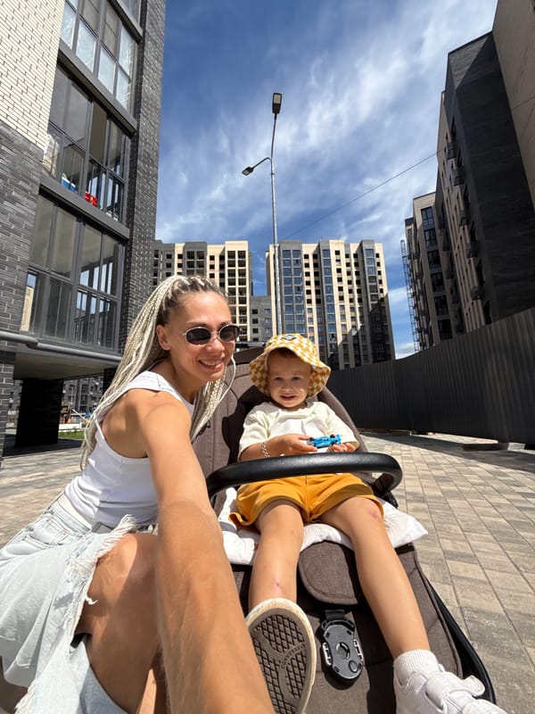 Casual courtyard selfies in a Rusanovo residential development