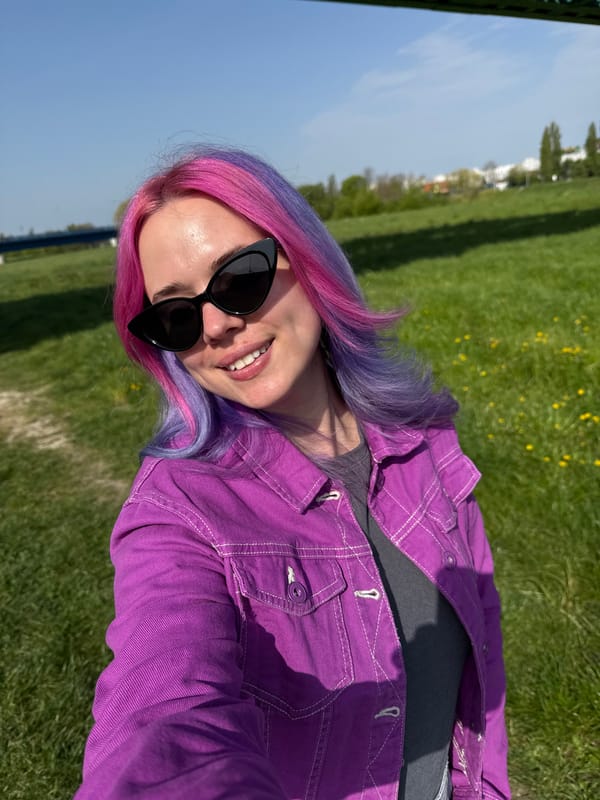 Spring morning photo session captures colorful subject in Zagreb park