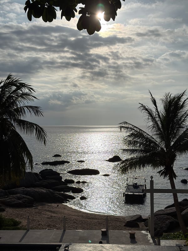 Tourist captures scenic moments across Ko Tao island