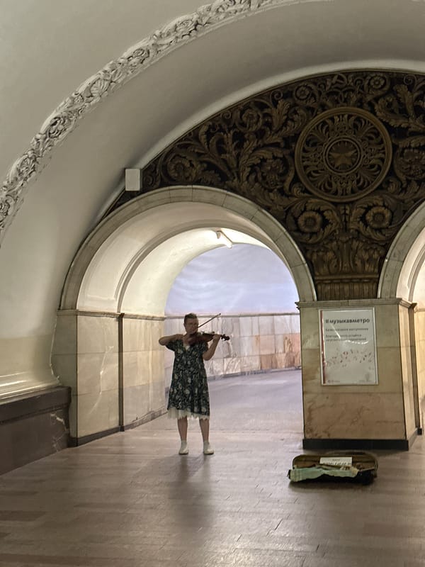 Violin in the Moscow Metro, mid-afternoon in July