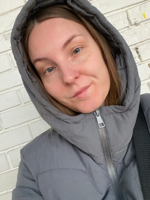 Early morning scenes documented in Noviy, Russia