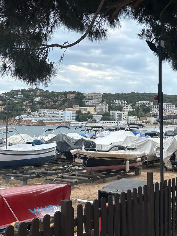 Afternoon stroll documented through Spanish coastal town Sant Feliu
