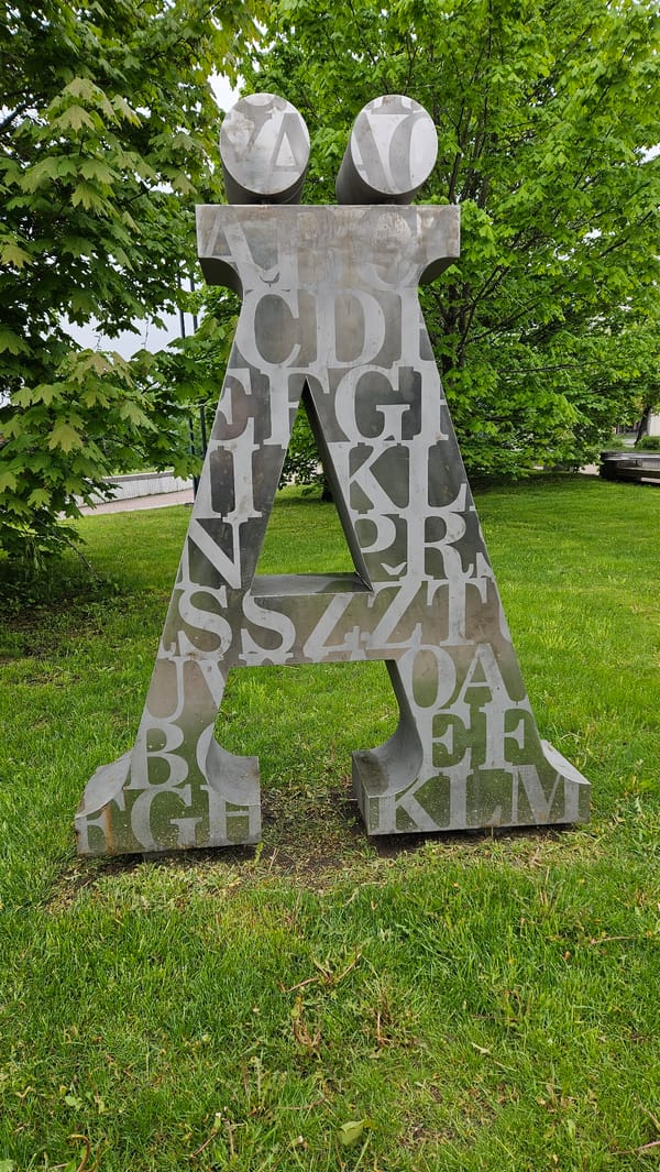 Urban monuments and park features documented by witnesses