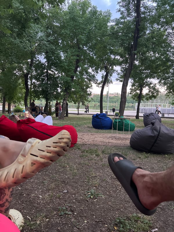 Laid-back park hangout on beanbag chairs in Kryvyi Rih