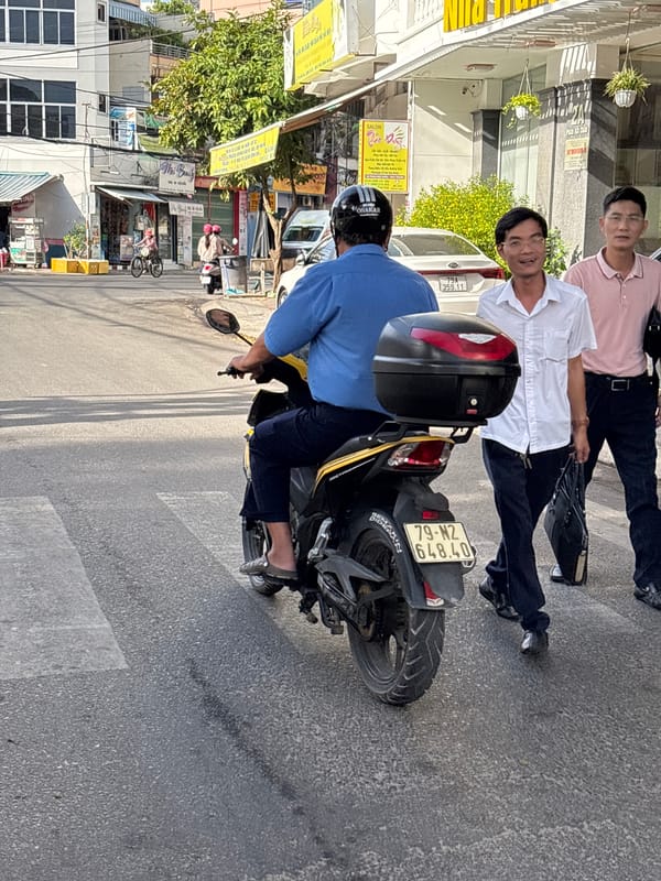 Everyday street life on a sunny morning in Nha Trang
