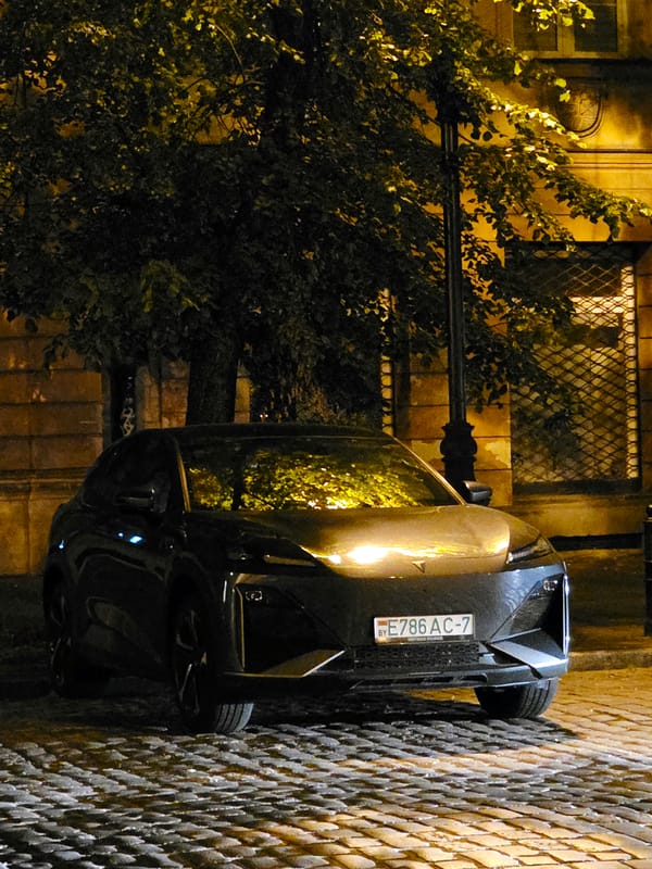 Night walk through Warsaw's historic core, monuments and all
