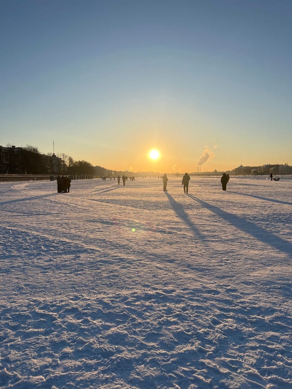 Winter activities flourish on frozen Neva River in Saint Petersburg
