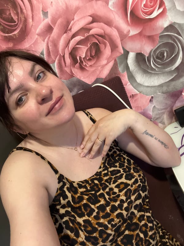 Early Morning Family Life Documented in Noviy, Russia