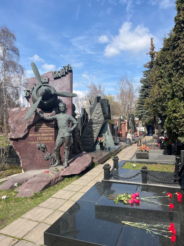 Visitor documents notable graves at Moscow's Novodevichy Cemetery