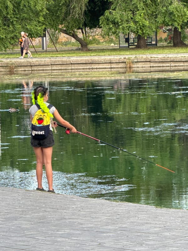 Quiet afternoon at an Odesa waterfront park