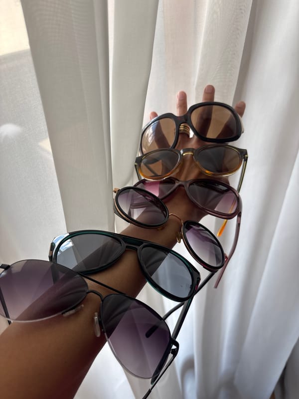 Minsk resident documents creative sunglasses displays, shares #EyewearEssentials