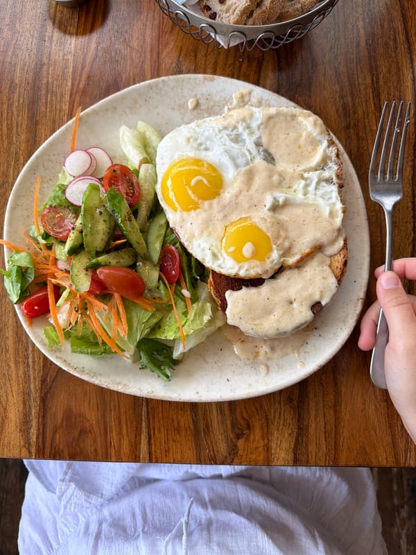 Morning breakfast and street scenes documented in Eilat
