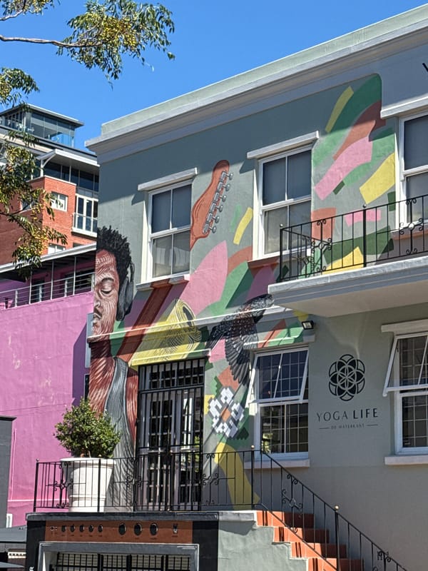 Cape Town neighborhood walk captures street scenes and architecture