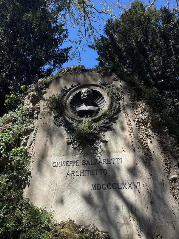 Casual Friday morning moments documented across Milan locations