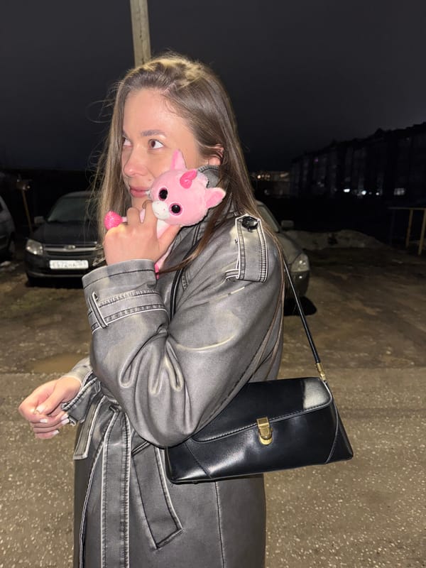 Woman with pink stuffed animal spotted in Chernushka