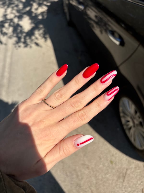 Woman shows off elaborate nail art in Kragujevac