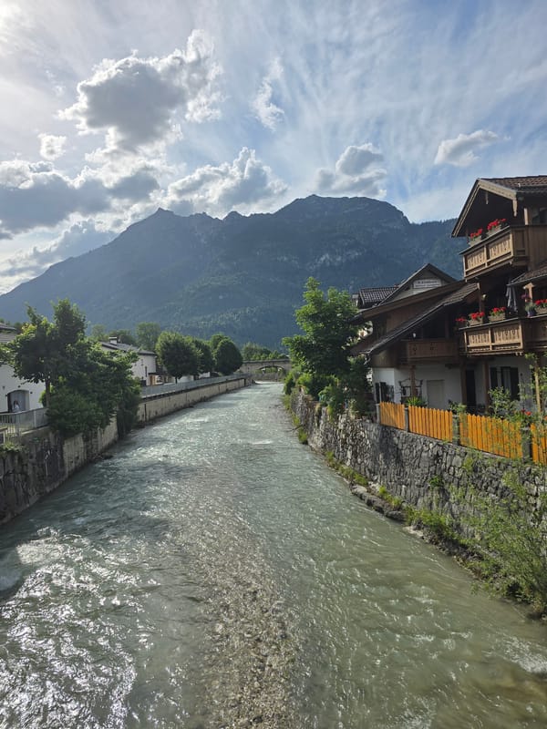 Scenic moments captured in Garmisch-Partenkirchen's alpine setting