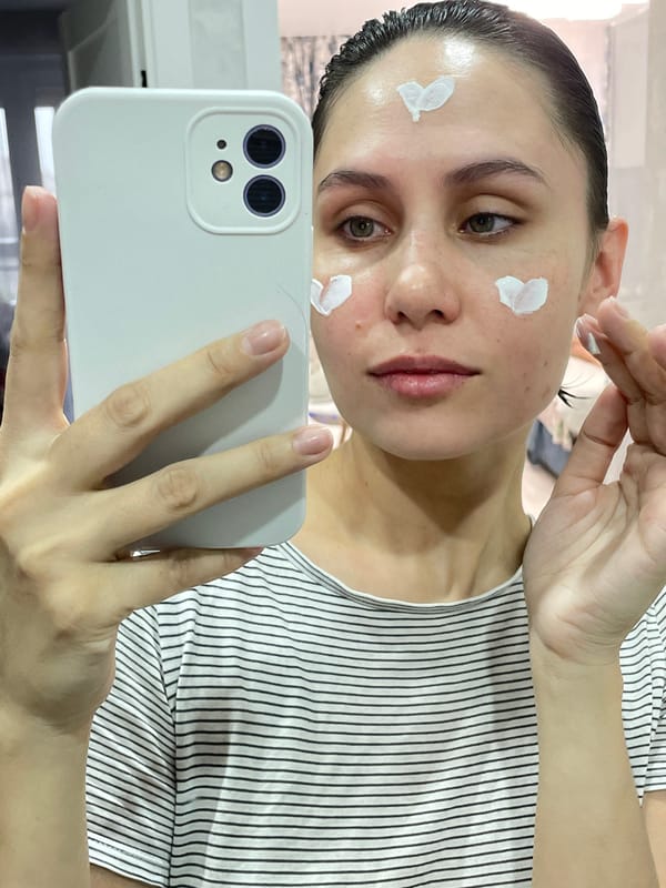 Late-night skincare routine captured in Izhevsk selfies
