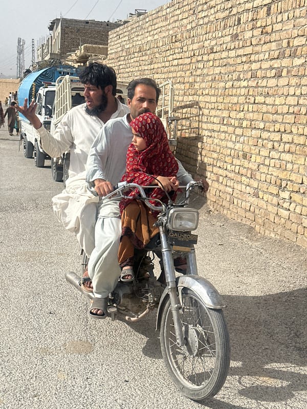 Daily life moments captured across Quetta streets
