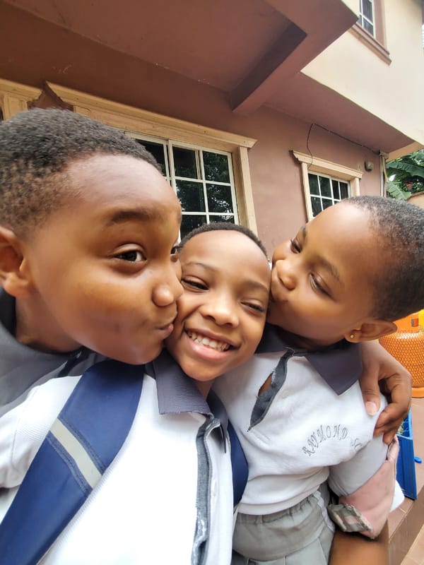 Morning photo session captures family moments in Obosi, Nigeria