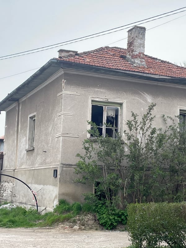Deteriorating building documented in Petkovo, Bulgaria