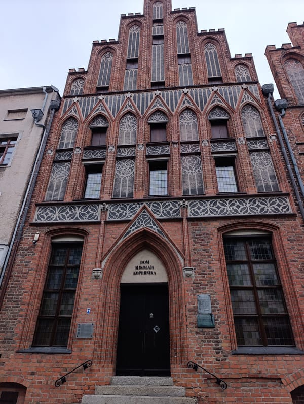 Evening stroll through Toruń's medieval old town streets