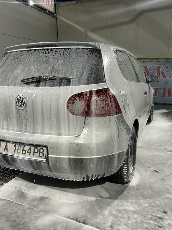 Car wash session documented in Burgas, Bulgaria