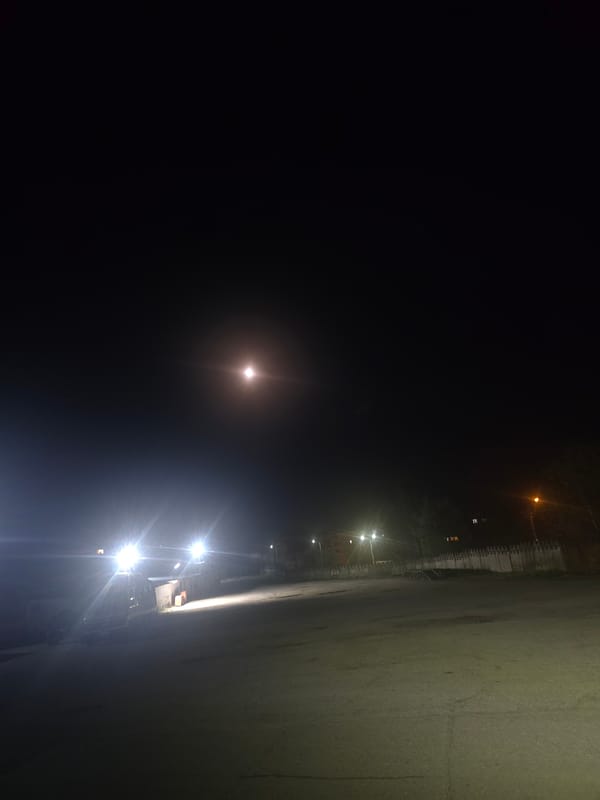 Nighttime street scene documented in Veliko Tarnovo, Bulgaria