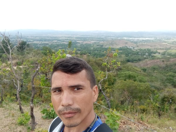 Hiker Documents Venezuelan Countryside Views Near Las Piñas