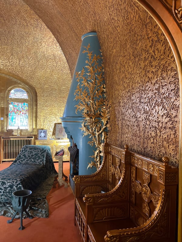 Tourist documents ornate Peleș Castle interior and exterior details