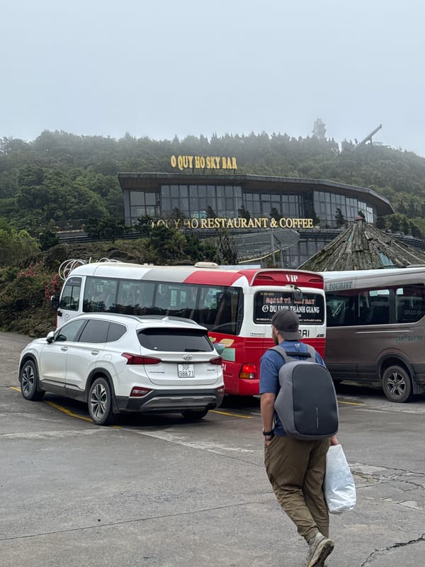 Tourists document morning visit to Binh Lu Vietnam landmarks